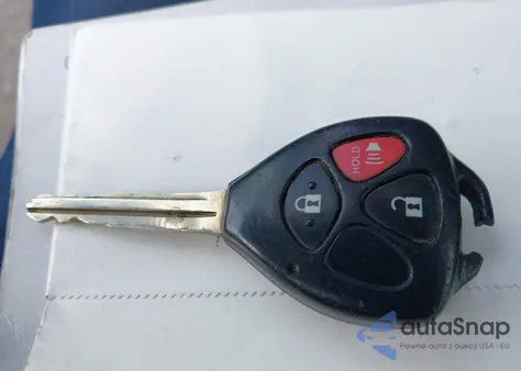 2011 Toyota Rav4 из США, поврежденный, VIN 2T3KF4DV5BW102221